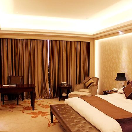 Yutong International Hotel Shantou Buitenkant foto