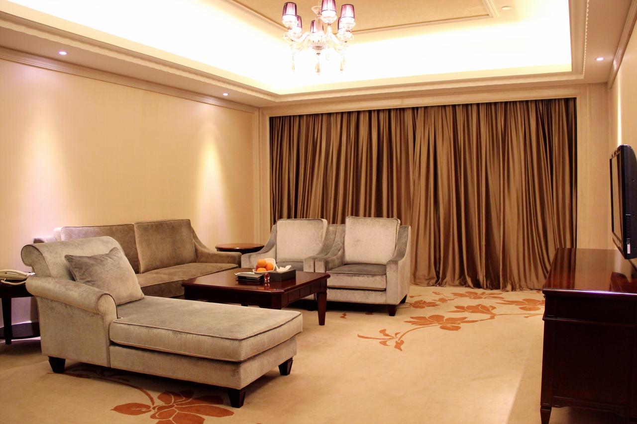 Yutong International Hotel Shantou Buitenkant foto