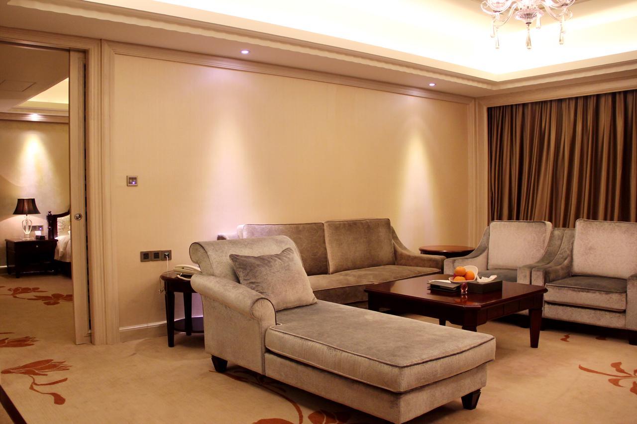 Yutong International Hotel Shantou Buitenkant foto